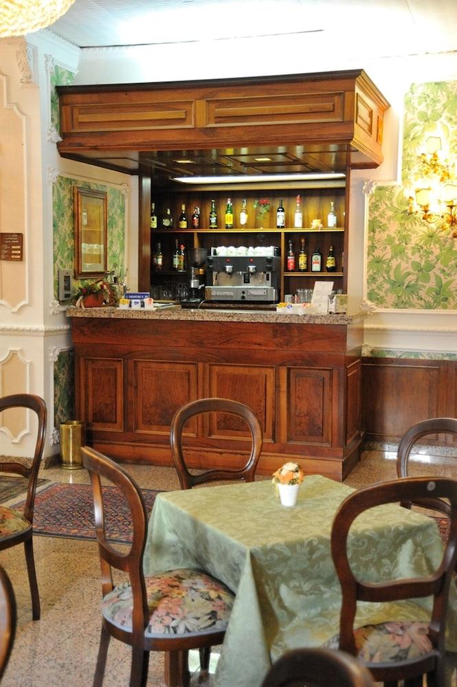 Hotel Savona モンテカティーニ・テルメ エクステリア 写真