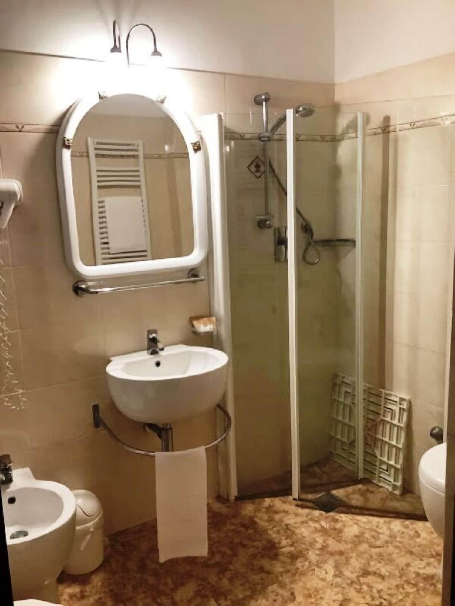 Hotel Savona モンテカティーニ・テルメ エクステリア 写真